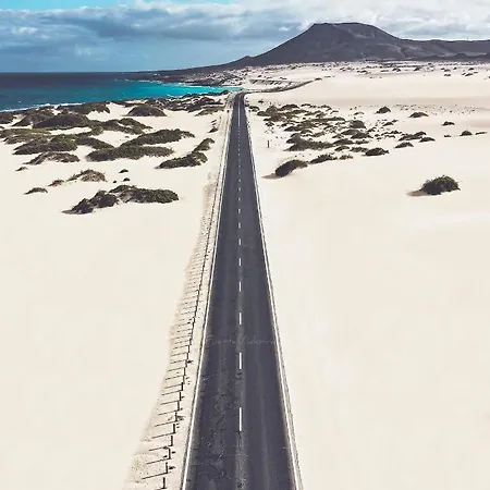 Mariposas Pool * Пуэрто-дель-Росарио